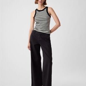 GAP NWT Tank Size Large